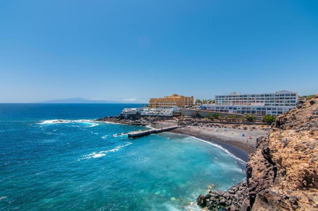 Chilly Apartment - Sunny Rooftop Terrace With Ocean View كالاو سالفاجي المظهر الخارجي الصورة